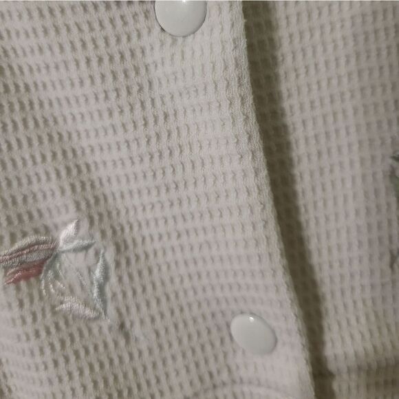 Miss Elaine Intimates White Pink Floral  Snap Up Front Midi House Coat Robe, L - Picture 5 of 11